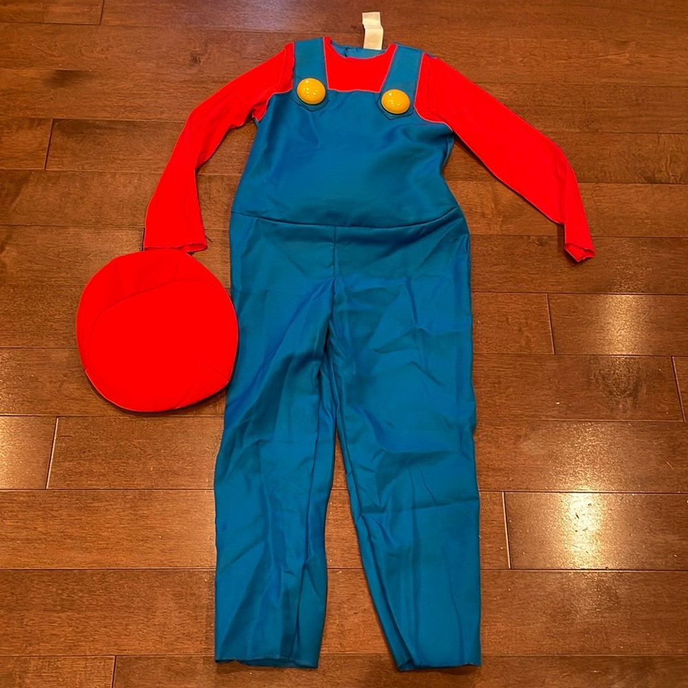 Super Mario Costume